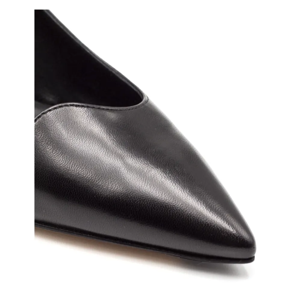 Slingback Pump