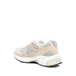 2010 Sneaker