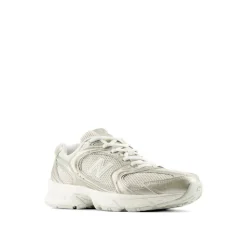 530 Sneakers
