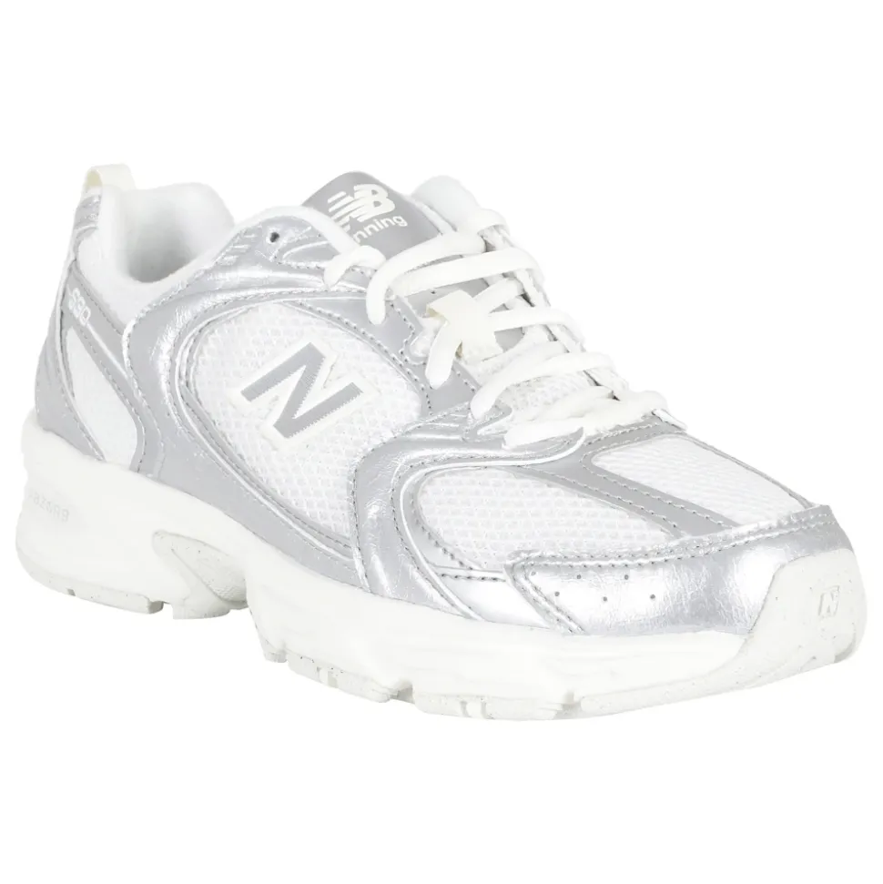 530 Sneakers