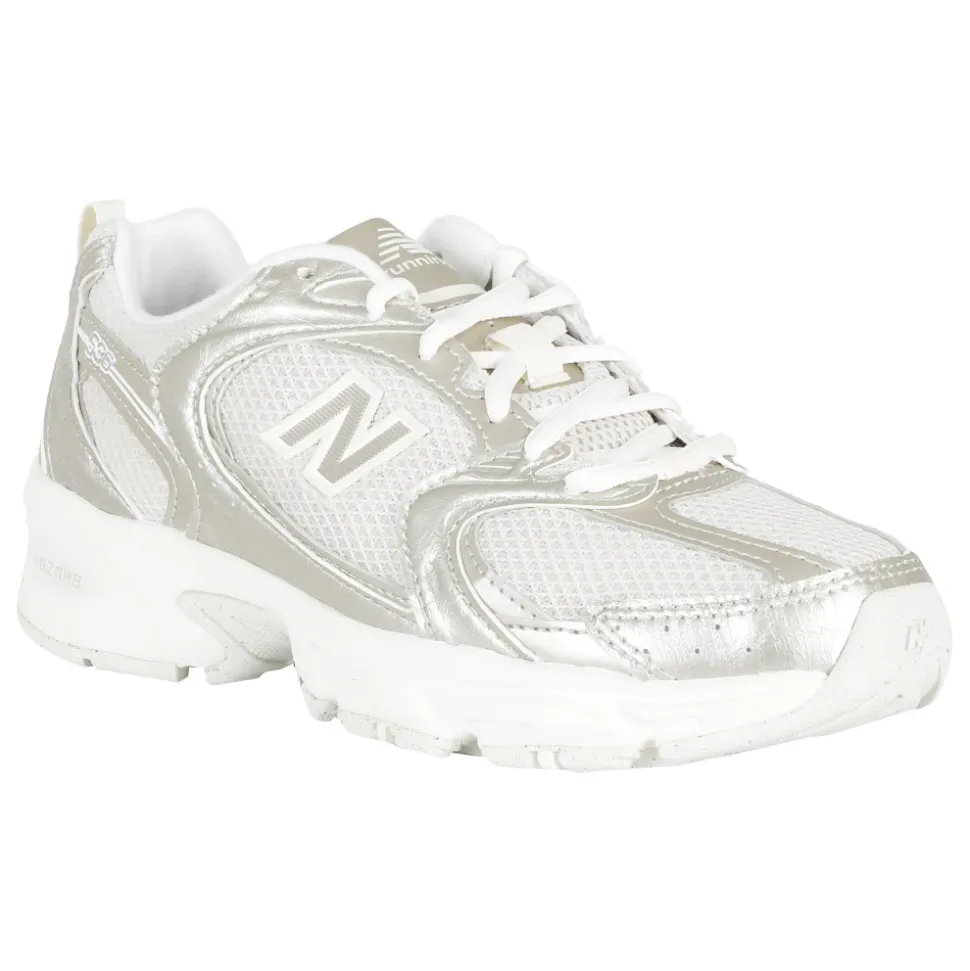530 Sneakers