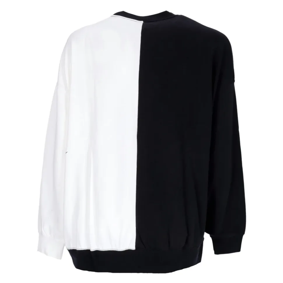 Sudadera deportiva de cuello redondo