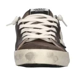 Suprime Sneakers