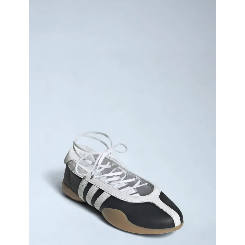 Taekwondo Mei Ballet Sneakers