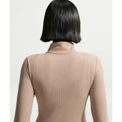 Top Ajustado con Cremallera de Un Cuarto Chill Knit