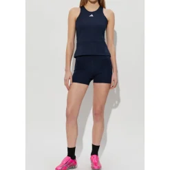 Top con logo estampado