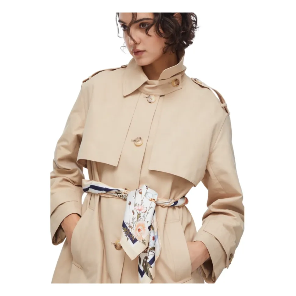 Trench largo en gabardina de algodón con foulard