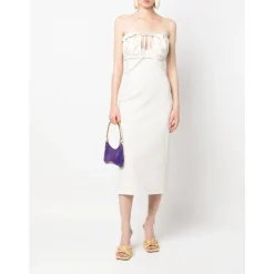Vestido Blanco sin Tirantes con Detalles