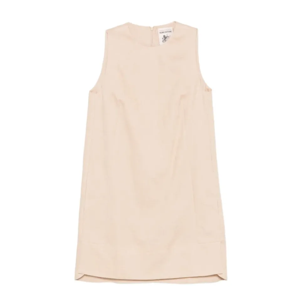 Vestido Corto Sin Mangas con Cuello Redondo