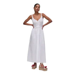 Vestido Largo con Encaje Calado