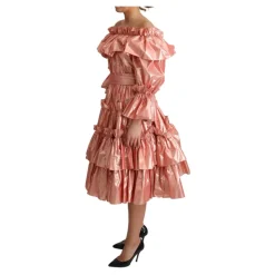 Vestido largo estilo A con detalles metálicos