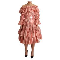 Vestido largo estilo A con detalles metálicos