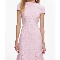 Vestido Midi de Encaje Fino