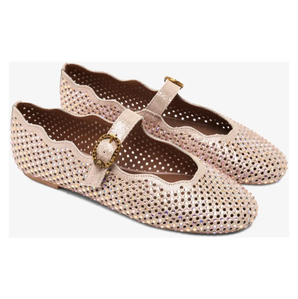 Wavy Mayfair Ballerina