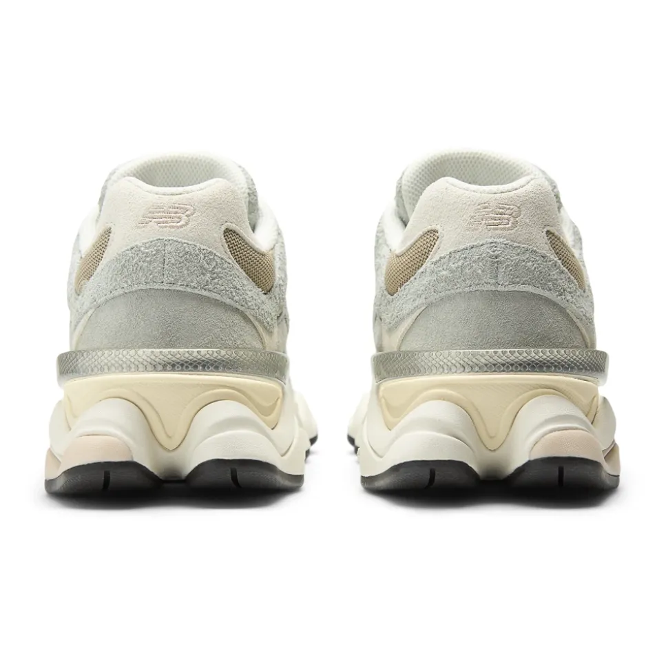 Zapatilla 9060