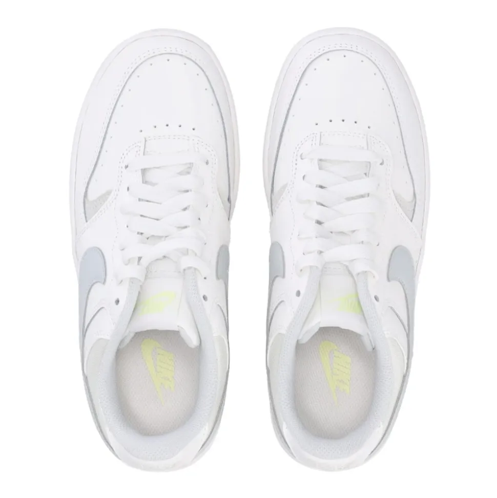 Zapatillas bajas con cordones para mujeres
