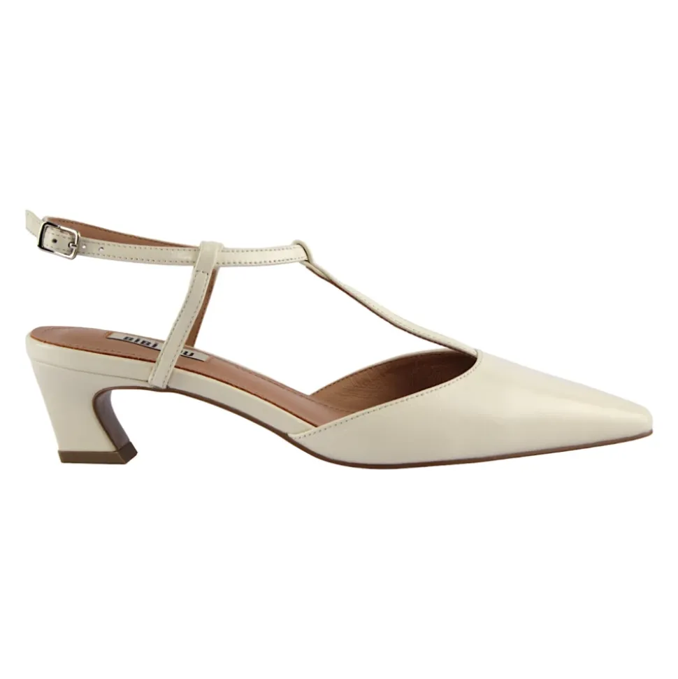 Zapatillas Chanel T de Cuero Blanco