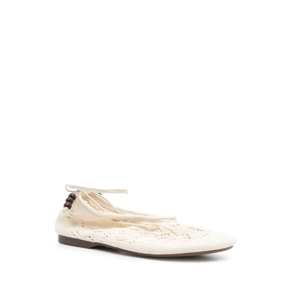 Zapatillas de ballet con tira al tobillo de cuero blanco