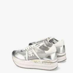 Zapatillas Grises con Emblema de Logo Lateral