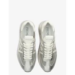 Zapatillas Grises con Emblema de Logo Lateral