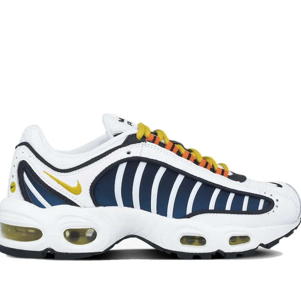 Zapatillas White Saffron Tailwind IV