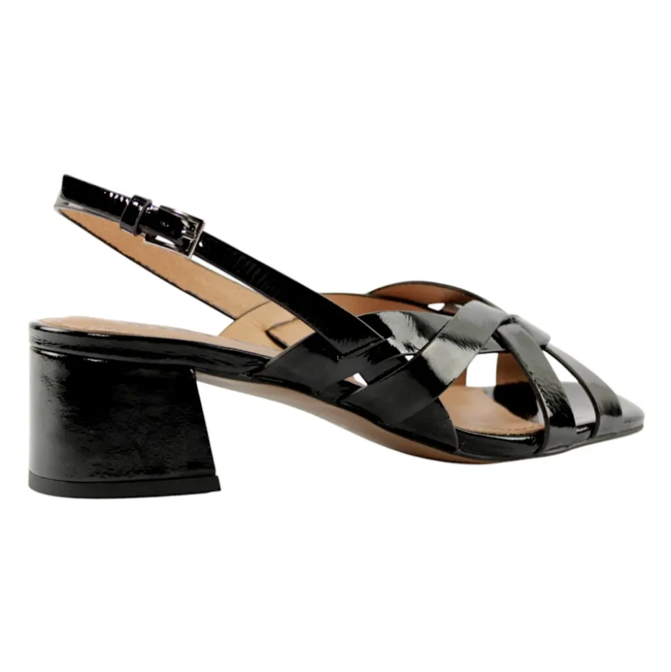 Zapatos clásicos de tacón alto