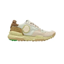 Zapatos de exterior elegantes para aventuras