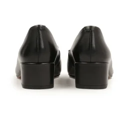 Zapatos de tacón bajo