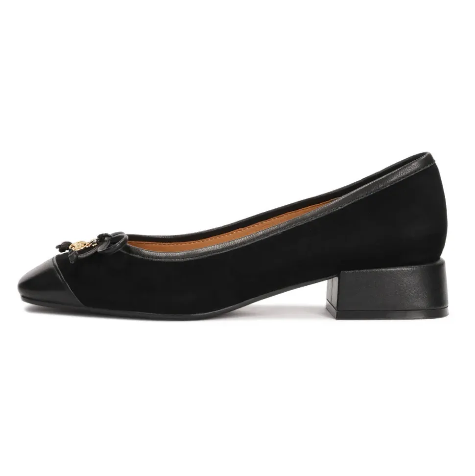 Zapatos de tacón bajo en ante y cuero liso