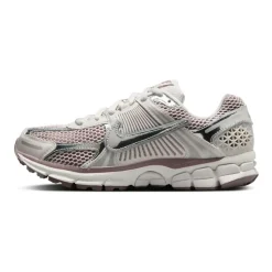 Zoom Vomero 5