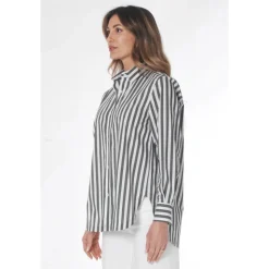 Camicia in cotone a fantasia rigata